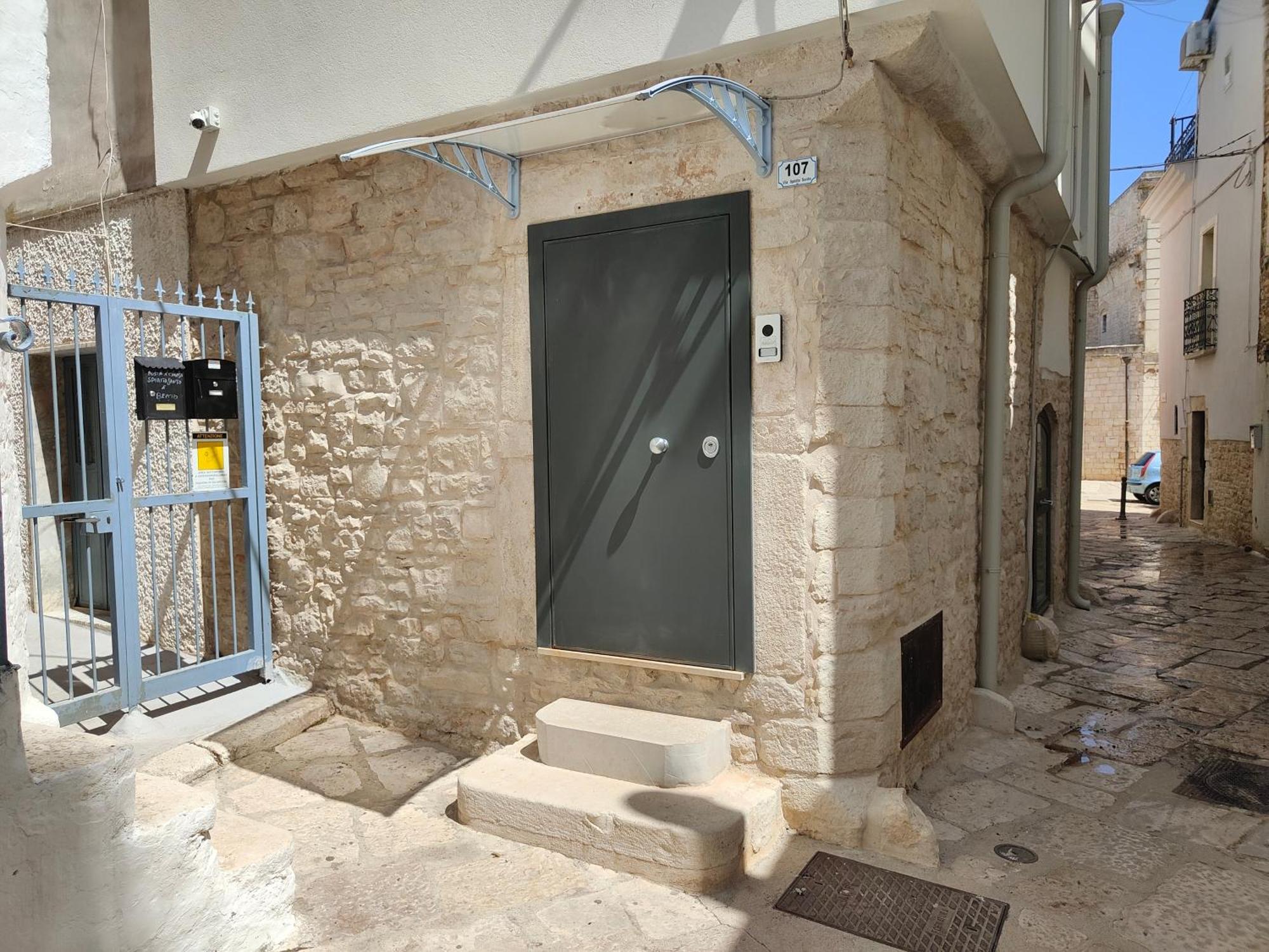Vicolo 107 Villa Sannicandro di Bari Exterior photo